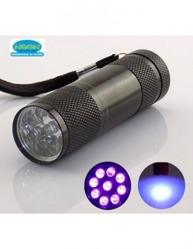 Linterna          9 Led  Mini  " Neon "  3 Aaa - Resistente A Golpes 